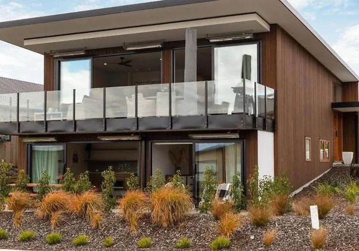 Aratika Heights Holiday home *