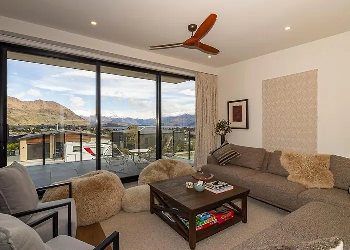 Holiday home Aratika Heights Wanaka