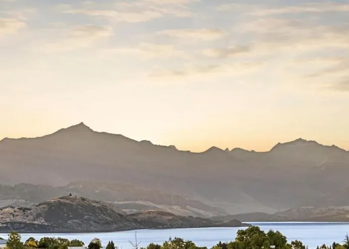 Holiday home Aratika Heights Wanaka